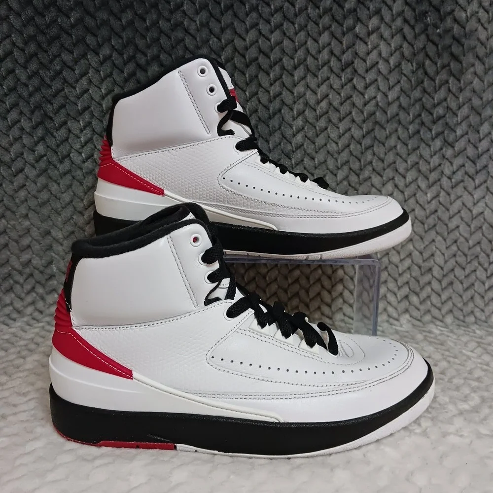 Air Jordan 2 Retro Mid Chicago GS Youth Basketball Sneakers Shoes Size 5.5Y